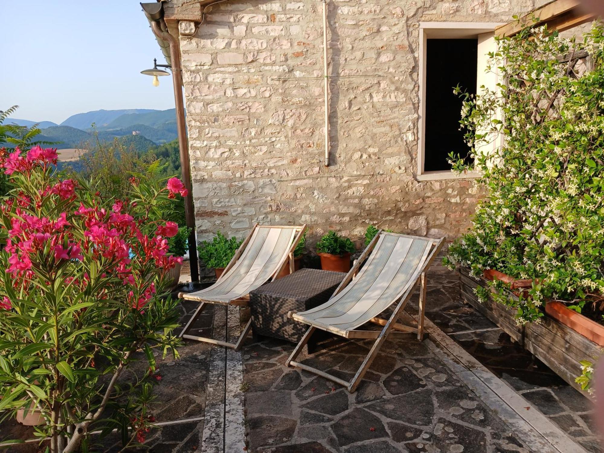 Agriturismo del Frontino-Lo Studio Acqualagna Exterior foto